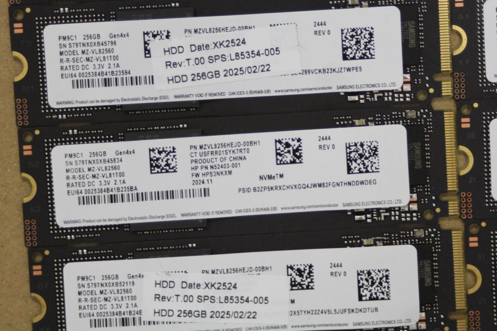 Lot of 10 Samsung PM9C1 256GB M.2 2280 NVMe SSD PCIe MZ-VL82560 MZVL8256HEJD