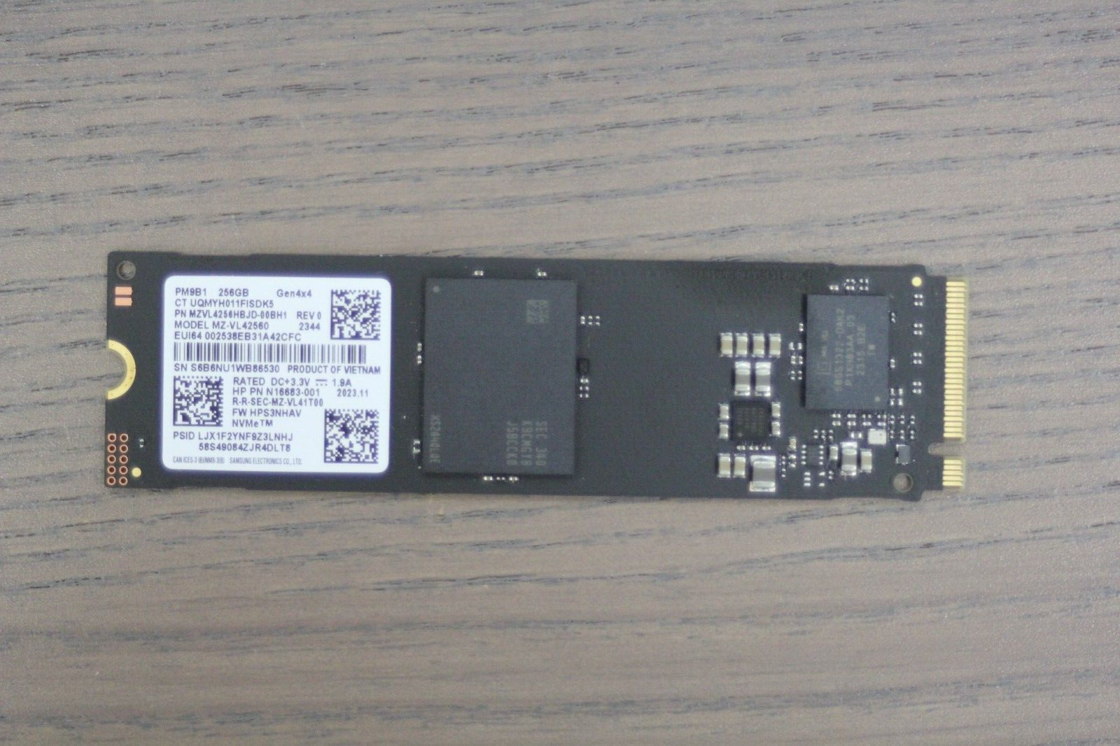 Samsung PM9B1 256GB 2280 M.2 SSD NVMe PCIe 4.0 Gen4 x4