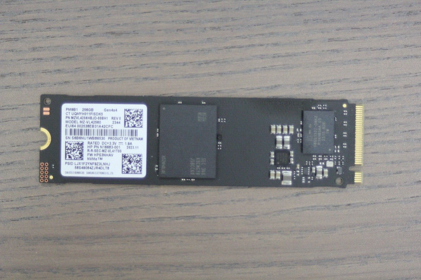 Samsung PM9B1 256GB 2280 M.2 SSD NVMe PCIe 4.0 Gen4 x4