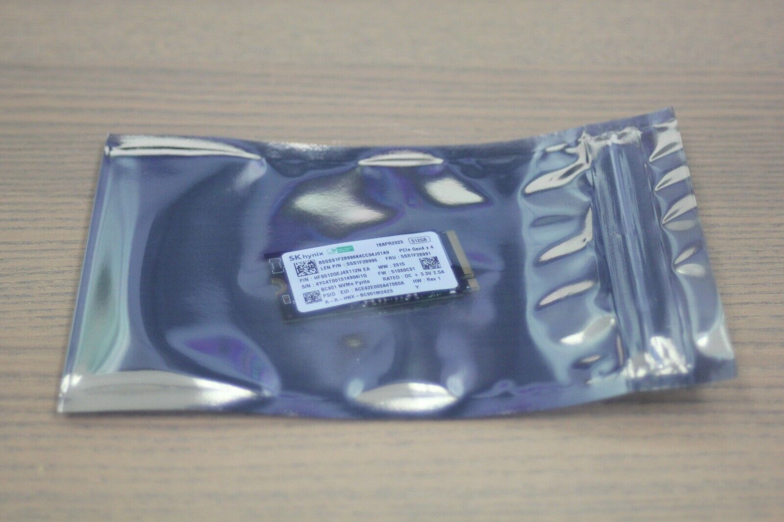 SK Hynix BC901 512GB M.2 2242 PCIe Gen4x 4 NVMe SSD - HFS512GEJ4X112N