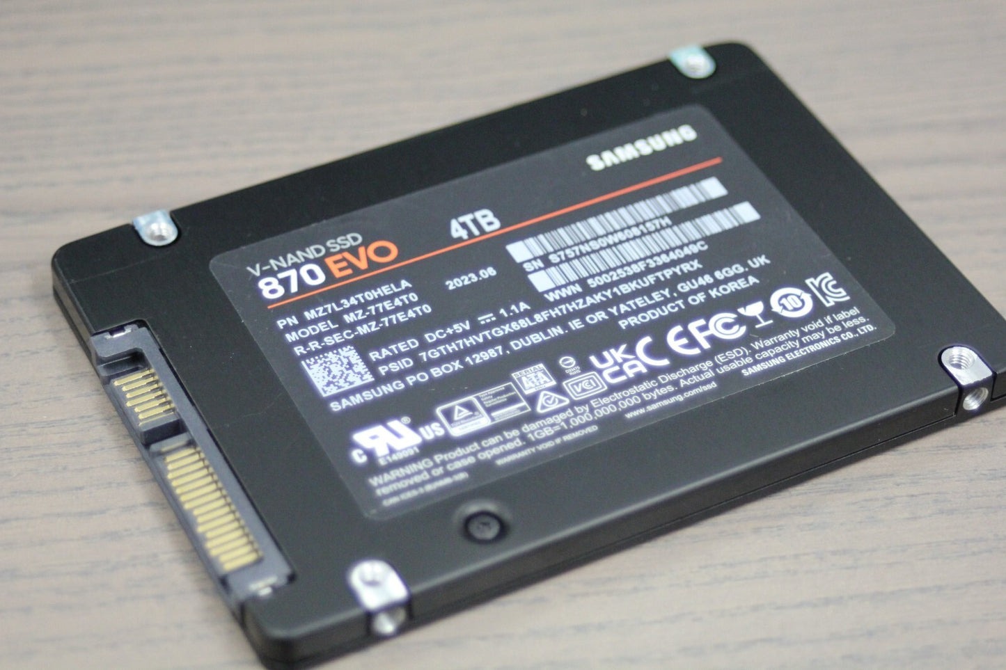 Samsung 870 EVO 4TB 2.5" SATA SSD (MZ-77E4T0) 90-99% Health Report Included